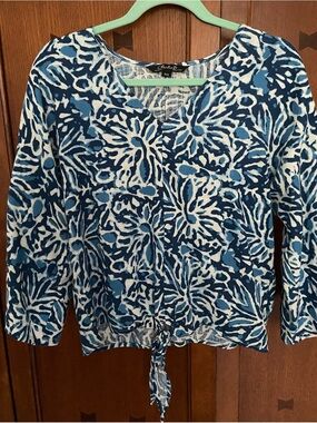 CHARLIE B Blue & White Floral Tie-Front Blouse